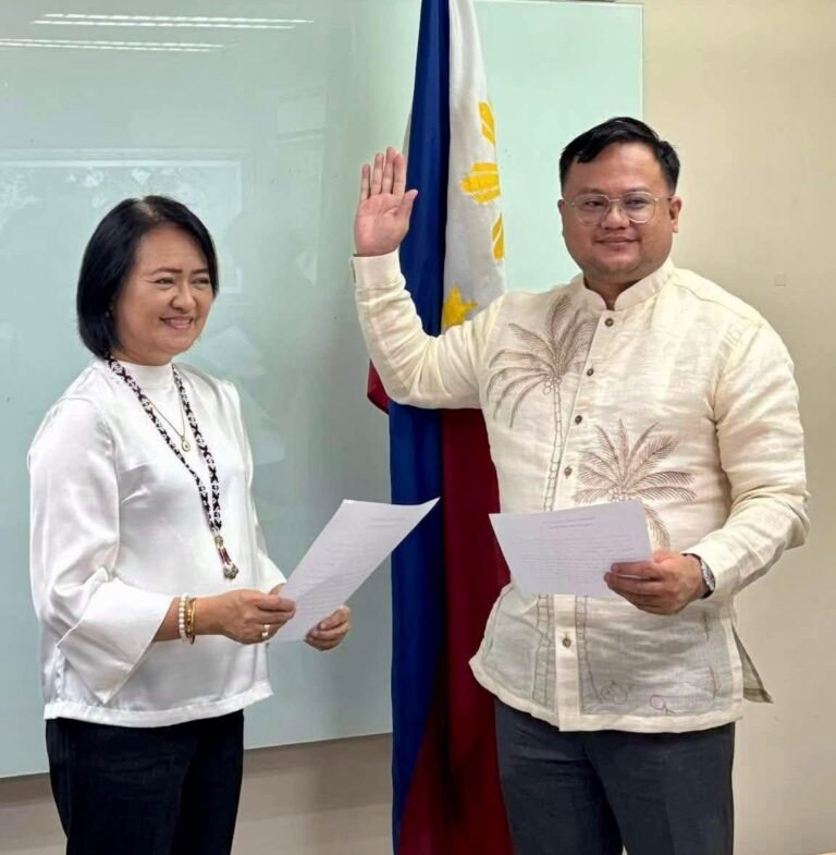 Investments Officers Head