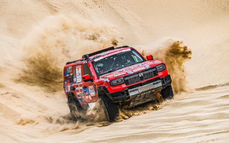 JETOUR G700 Shows Might In Taklamakan Rally