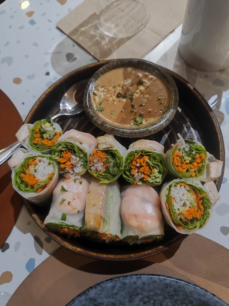 Fresh Takes & Flavorful Breaks at Healthy Kitchen Café