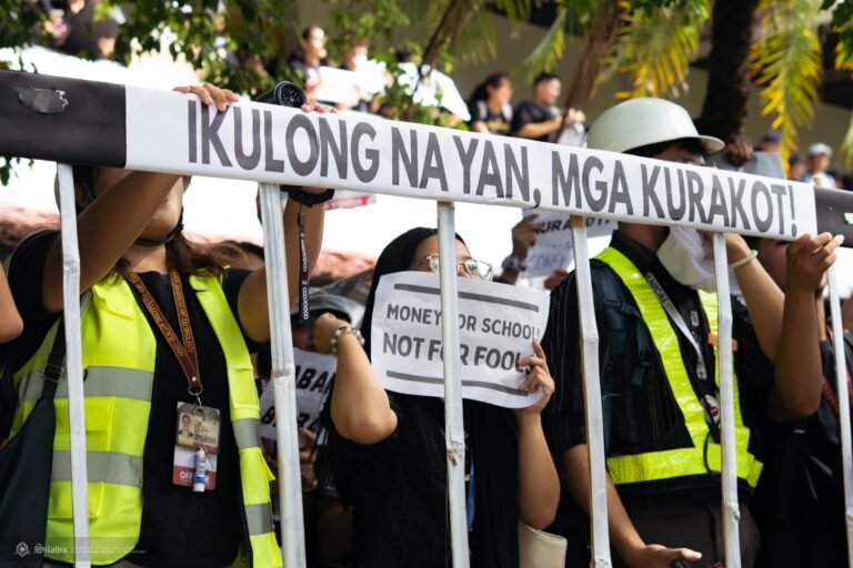 Christmas In Jail, Just for Minions