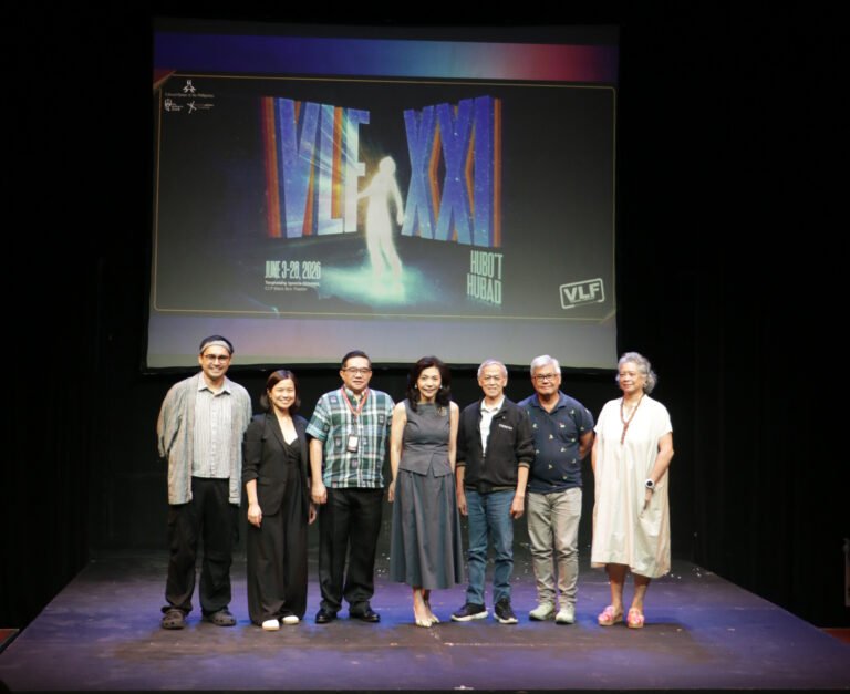 Theater As Showbiz